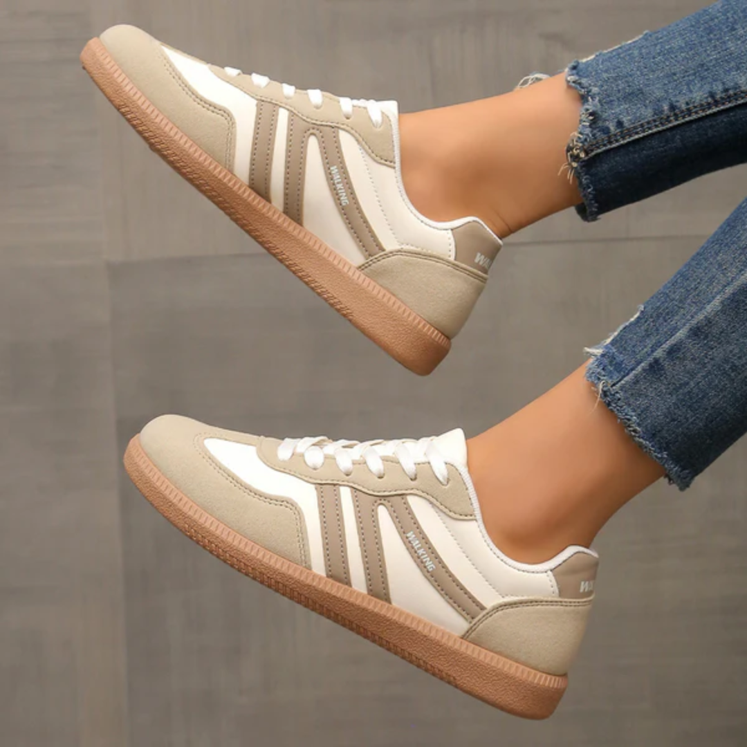 Deliza | Orthopaedic Trainers