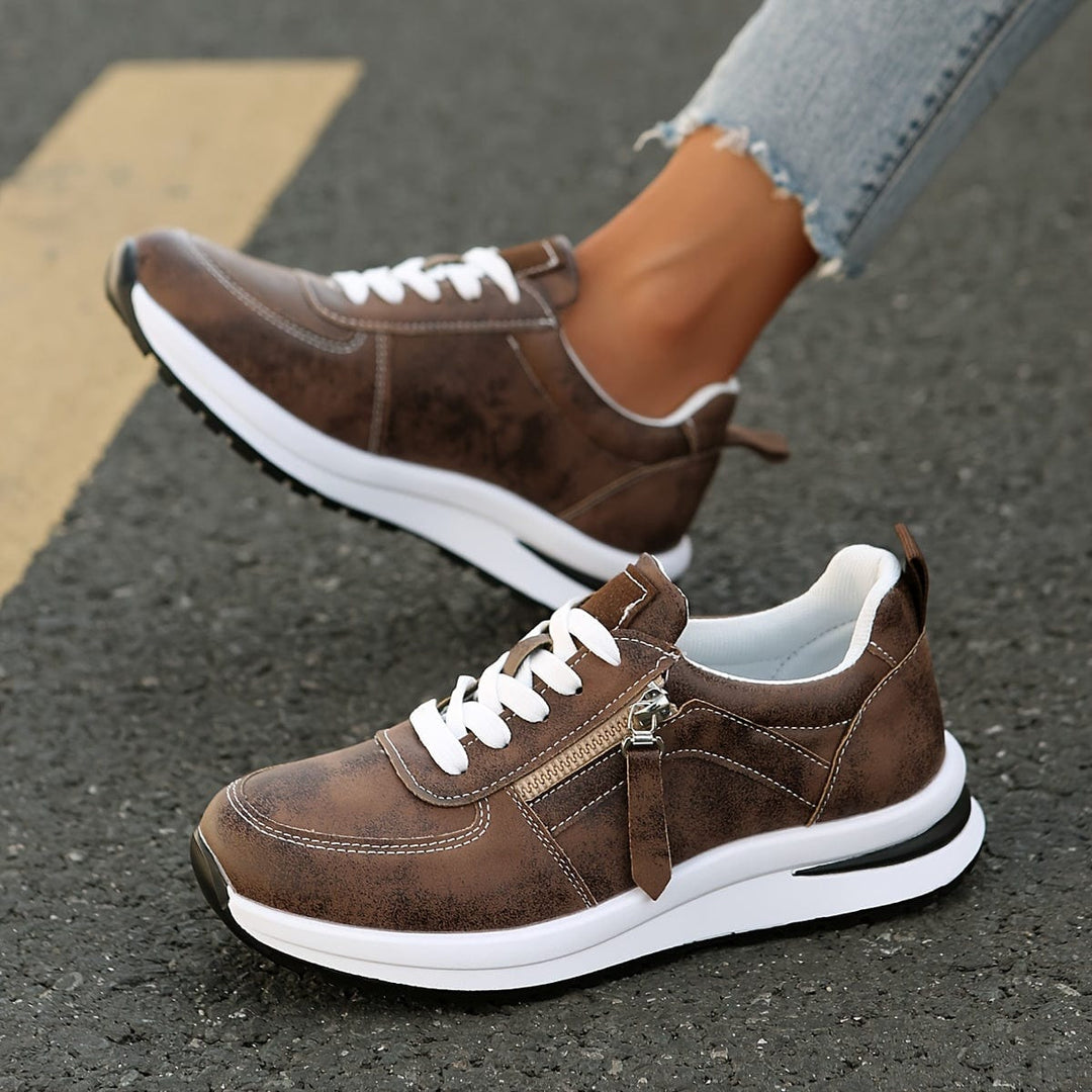 Jessie | Comfortable Sneaker