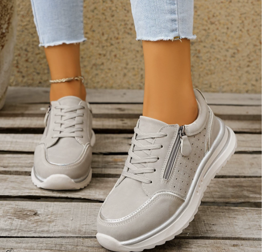 Amelia™ Comfort Walking Sneakers