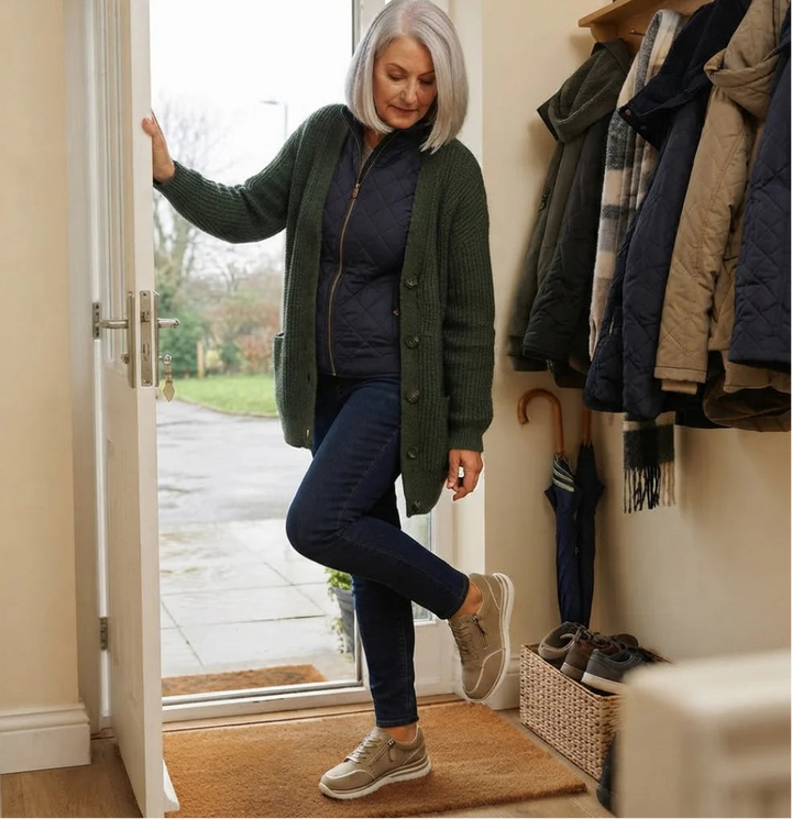 Amelia™ Comfort Walking Sneakers