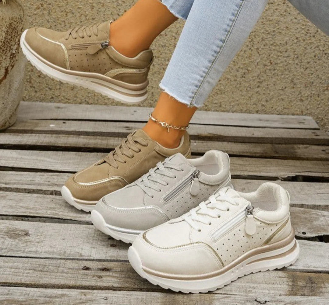 Amelia™ Comfort Walking Sneakers