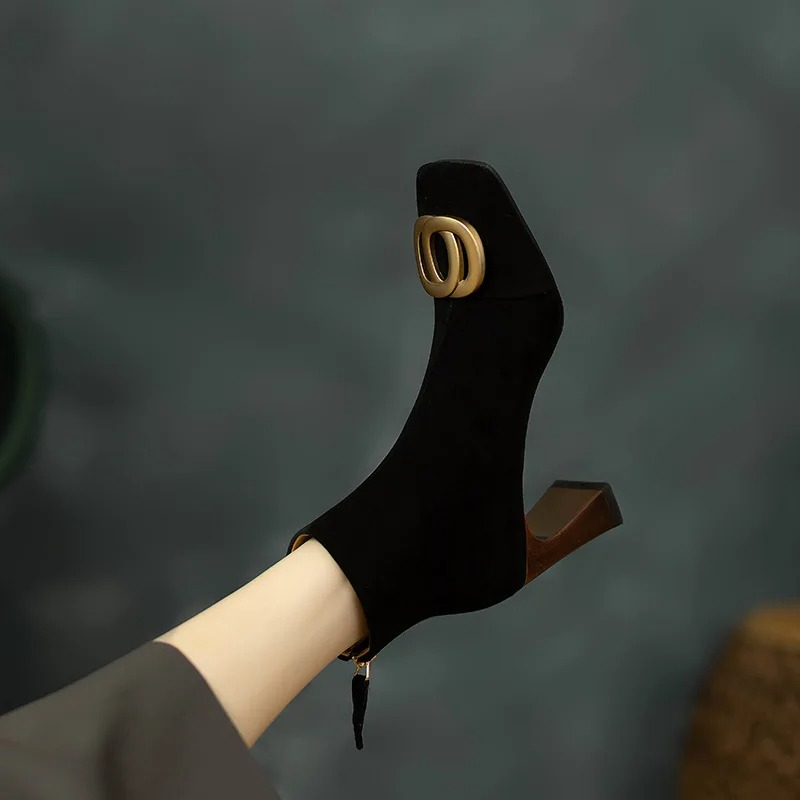 Ali - Velvet Boots