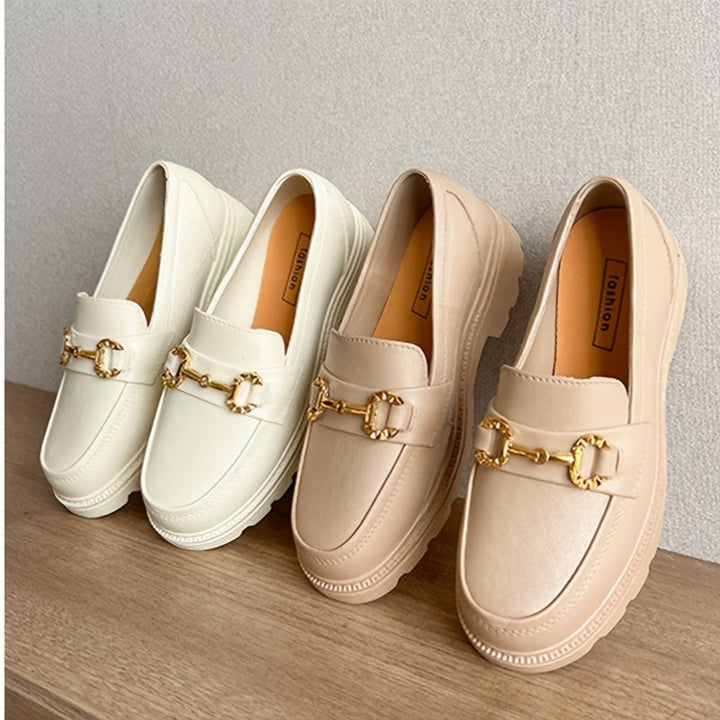 Elizabeth - Bolden Button Shoes