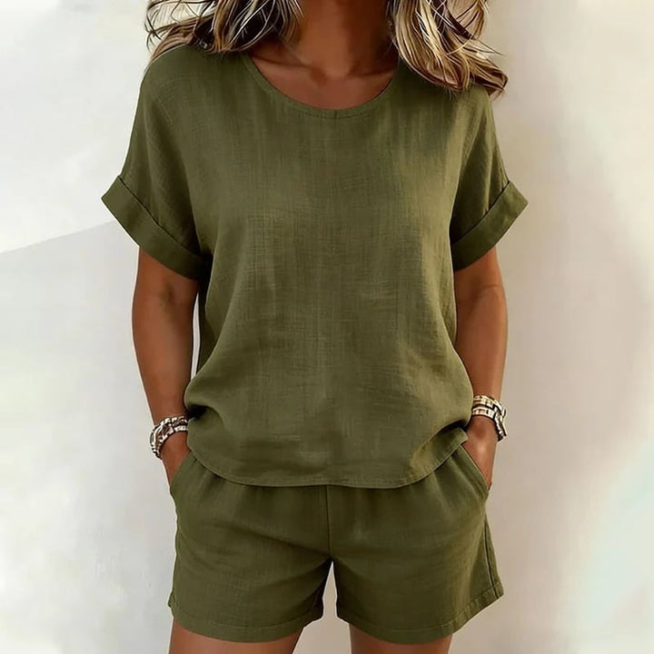 Women's Short Sleeve Top & Shorts 2-Piece Set