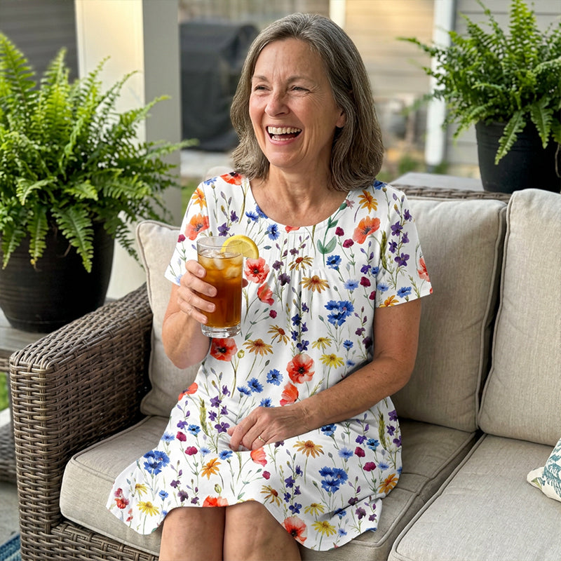 VIBRANT FLORAL PRINT